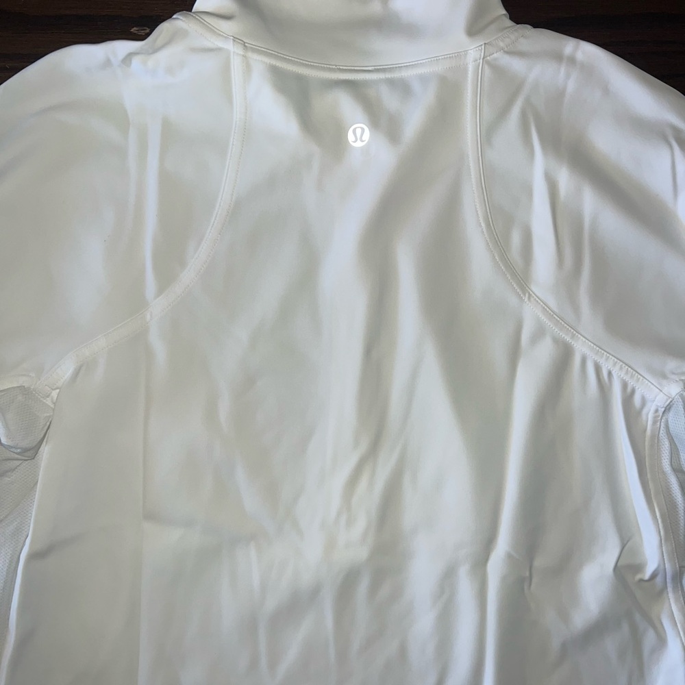 Lululemon Athletica Quarter Zip Long Sleeve Running Top - Picture 4 of 4
